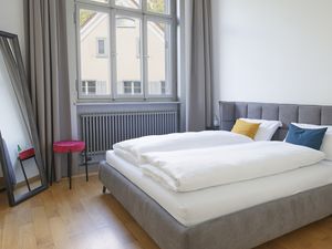 23960019-Ferienwohnung-2-Fläsch-300x225-2