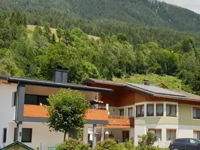 Ferienwohnung für 12 Personen (125 m²) in Flattach 1/10