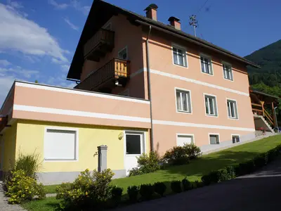 Alpina Appartements mit 3 Wohnungen