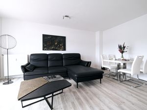 23896980-Ferienwohnung-4-Flensburg-300x225-1