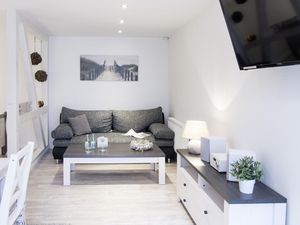 23965535-Ferienwohnung-4-Flensburg-300x225-3