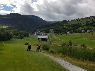 Buna Vista Sagogn - Golfplatz eingebettet zwischen Graubündener Dörfern - 15 Min entfernt
