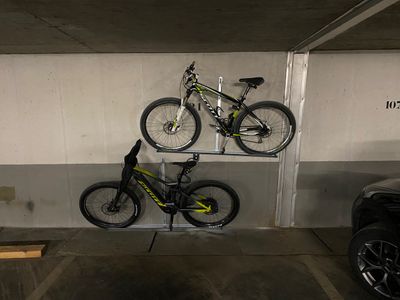 Parkplatz inkl. 2 Fahrradplätzen