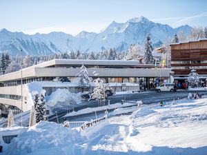 22310975-Ferienwohnung-4-Flims-300x225-5