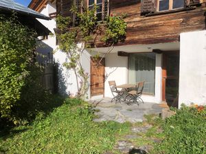 21745539-Ferienwohnung-2-Flims-300x225-4