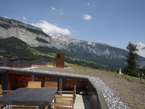 23488955-Ferienwohnung-8-Flims-300x225-2