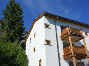 23850975-Ferienwohnung-5-Flims-300x225-2