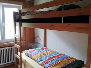 22126561-Ferienwohnung-4-Flims-300x225-4