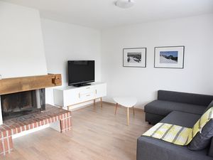 21745907-Ferienwohnung-3-Flims Dorf-300x225-3