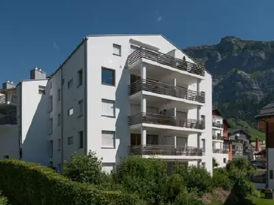 Ferienwohnung für 4 Personen in Flims 2/10