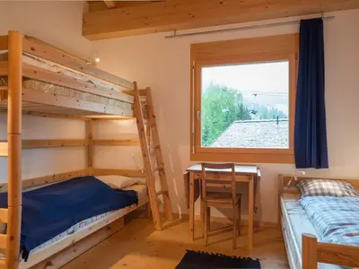 Ferienwohnung für 8 Personen in Flims 8/10