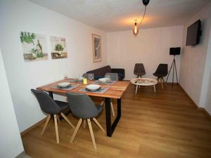 23580702-Ferienwohnung-5-Flirsch-300x225-5