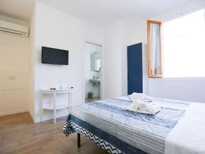 23300168-Ferienwohnung-2-Florenz-300x225-2