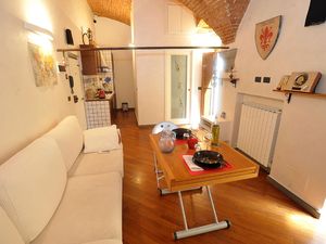 22452761-Ferienwohnung-4-Florenz-300x225-3