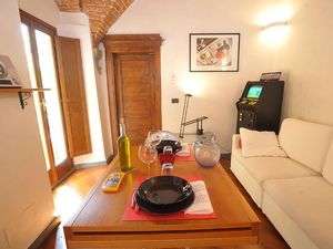 22452761-Ferienwohnung-4-Florenz-300x225-5