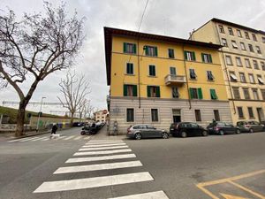 23567718-Ferienwohnung-2-Florenz-300x225-1