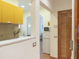 23567718-Ferienwohnung-2-Florenz-300x225-3