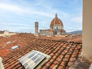 23993023-Ferienwohnung-4-Florenz-300x225-4