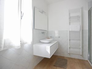 23300265-Ferienwohnung-4-Florenz-300x225-3