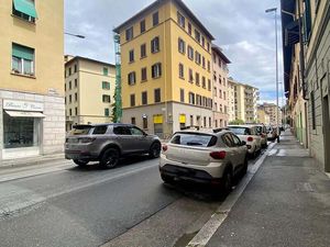 23993094-Ferienwohnung-4-Florenz-300x225-1