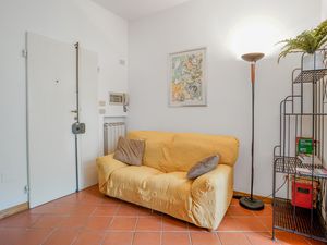 24005328-Ferienwohnung-2-Florenz-300x225-1