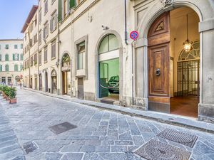 23729898-Ferienwohnung-5-Florenz-300x225-5