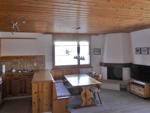 23491548-Ferienwohnung-5-Flumserberg Tannenbodenalp-300x225-4