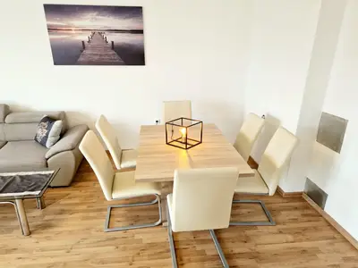 DiningRoom