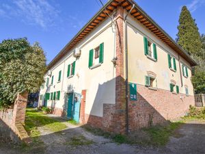 23761879-Ferienwohnung-3-Foiano Della Chiana-300x225-1