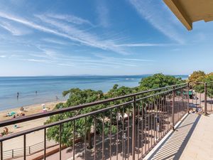 23734731-Ferienwohnung-7-Follonica-300x225-0