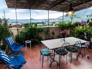 23775158-Ferienwohnung-4-Formia-300x225-1