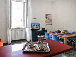 23857991-Ferienwohnung-4-Formia-300x225-3