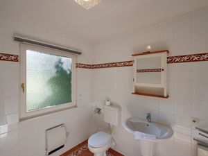 23853948-Ferienwohnung-4-Frankenau-300x225-1