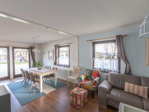 23382414-Ferienwohnung-4-Frankenau-300x225-2