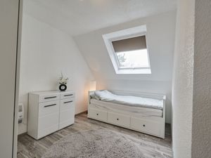 23853058-Ferienwohnung-3-Frankenau-300x225-1