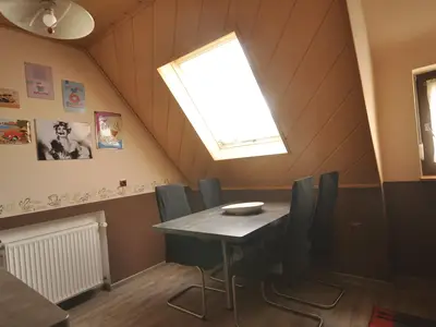 DiningRoom