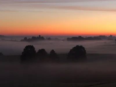 Sonnenaufgang über dem Chiemsee