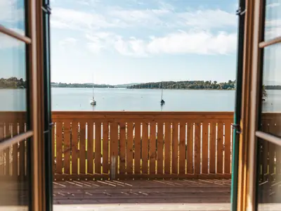 Ausblick vom Wohn-Esszimmer