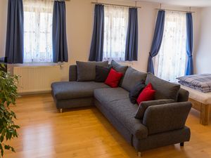 22273637-Ferienwohnung-14-Frauenneuharting-300x225-5