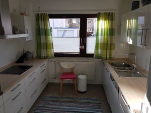 21701835-Ferienwohnung-4-Freiburg im Breisgau-300x225-3