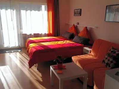Photo, INSIDE, OUTSIDE