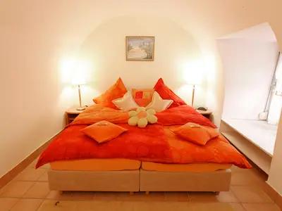 BEDROOM, INSIDE