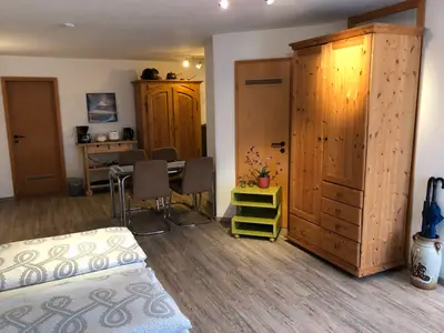 Photo, INSIDE, OUTSIDE