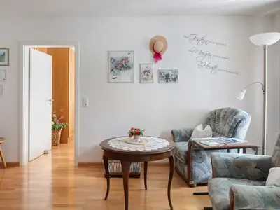 Photo, INSIDE, OUTSIDE