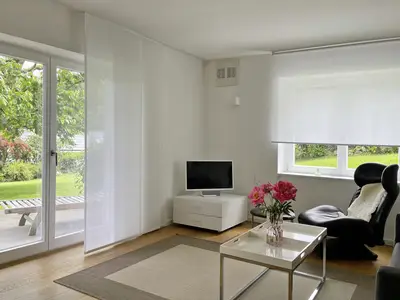 Photo, INSIDE, OUTSIDE