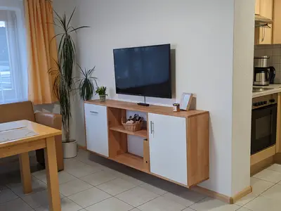 Photo, INSIDE, OUTSIDE