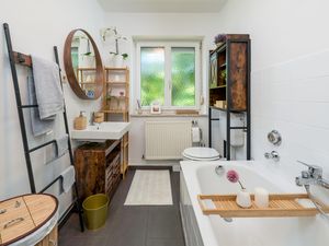 23997449-Ferienwohnung-7-Freilassing-300x225-4