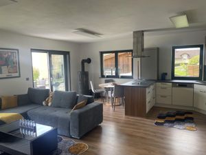 23969818-Ferienwohnung-4-Freinberg-300x225-5