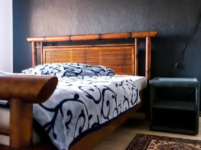 Schlafzimmer 1