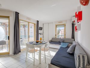 23839938-Ferienwohnung-4-Fréjus-300x225-0